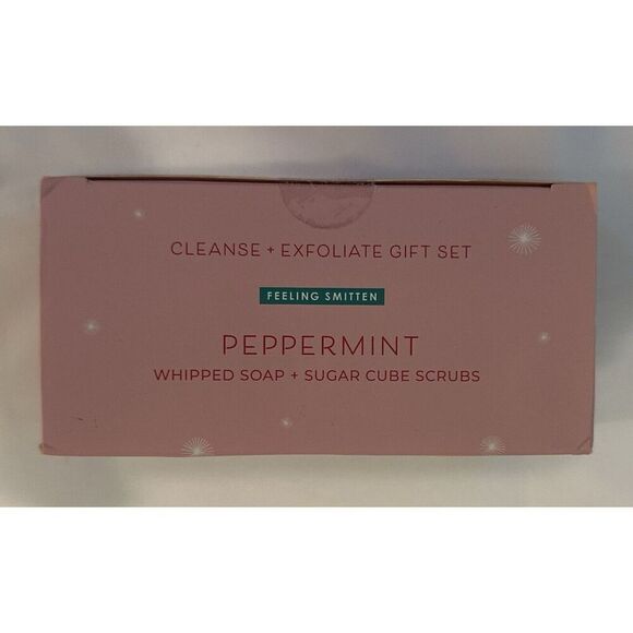 Feeling Smitten Peppermint Cleanse & Exfoliate Holiday Gift Set NEW - Picture 2 of 3
